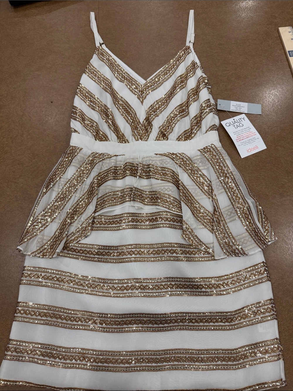NWT Dallin Chase White and Gold Sequin Cocktail Striped Women's Dress SZ M